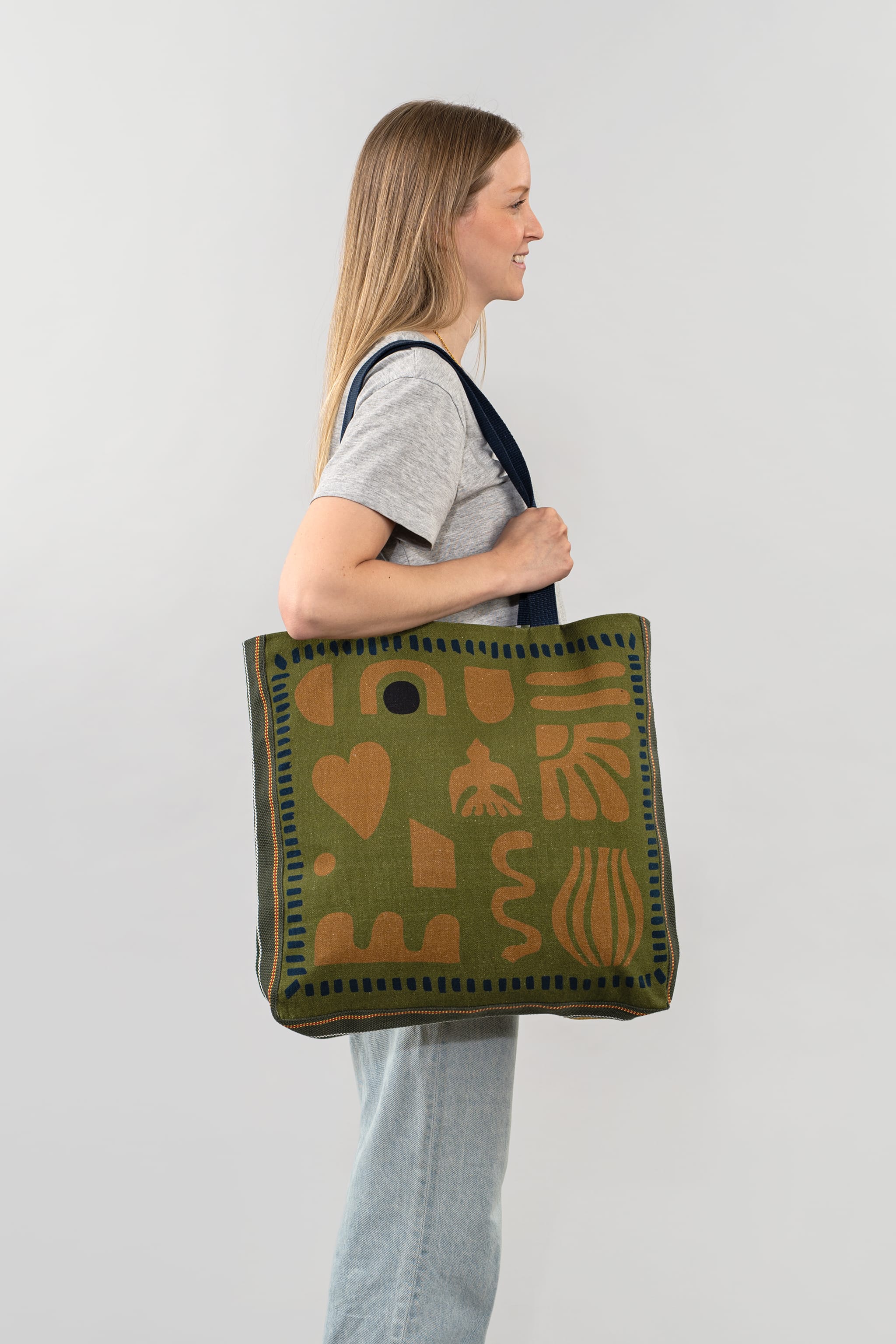 Spring Silhouette Tote Bag, Green