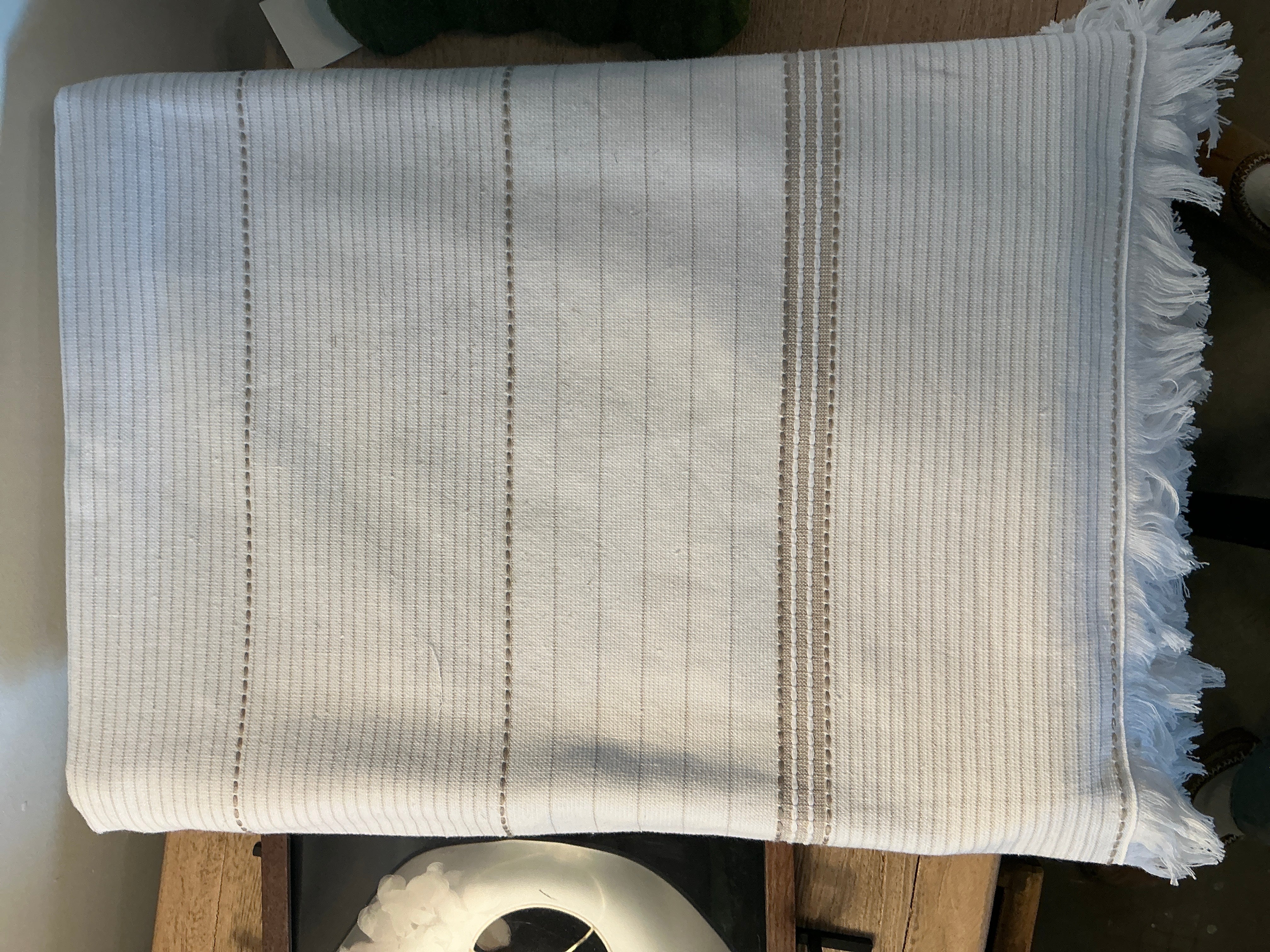 Turkish towels taupe and white