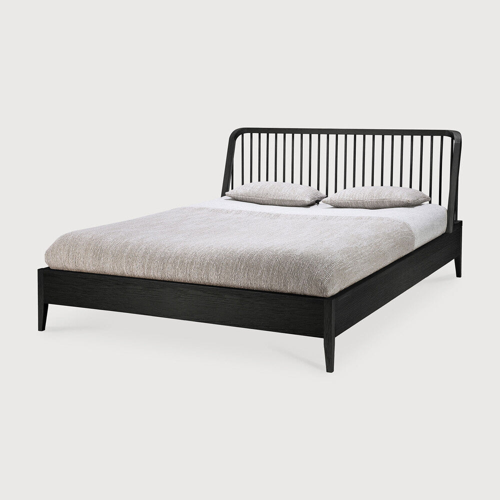 Ethnicraft | Spindle Bed | US King with Slats 80 x 84 x 38