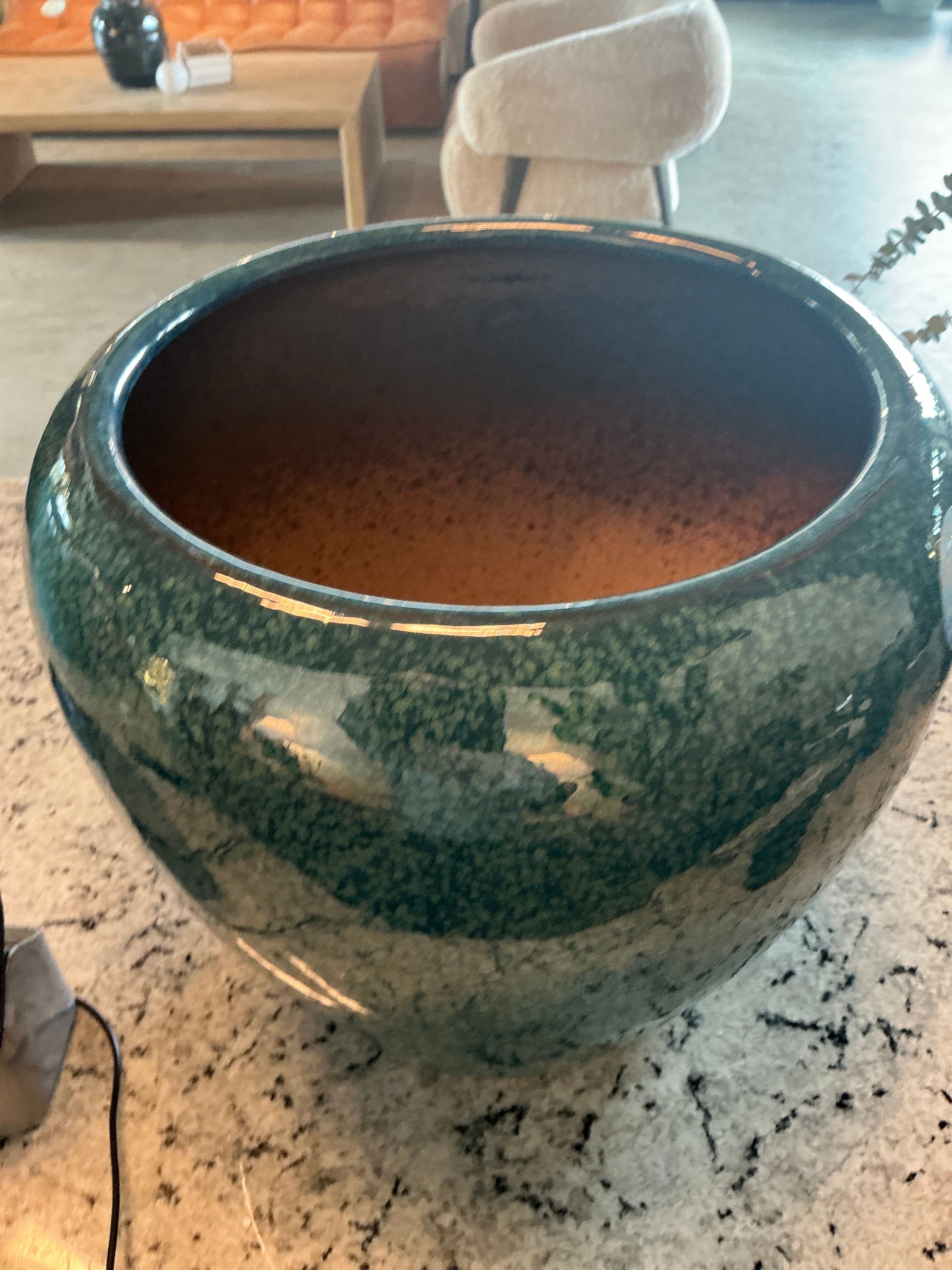 Dark teal pot medium