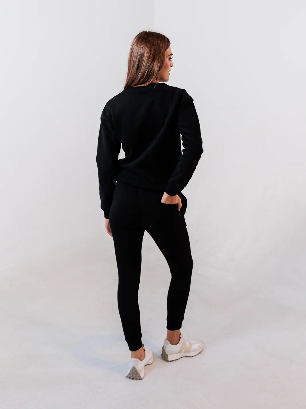 Apres Ski Crewneck - Black