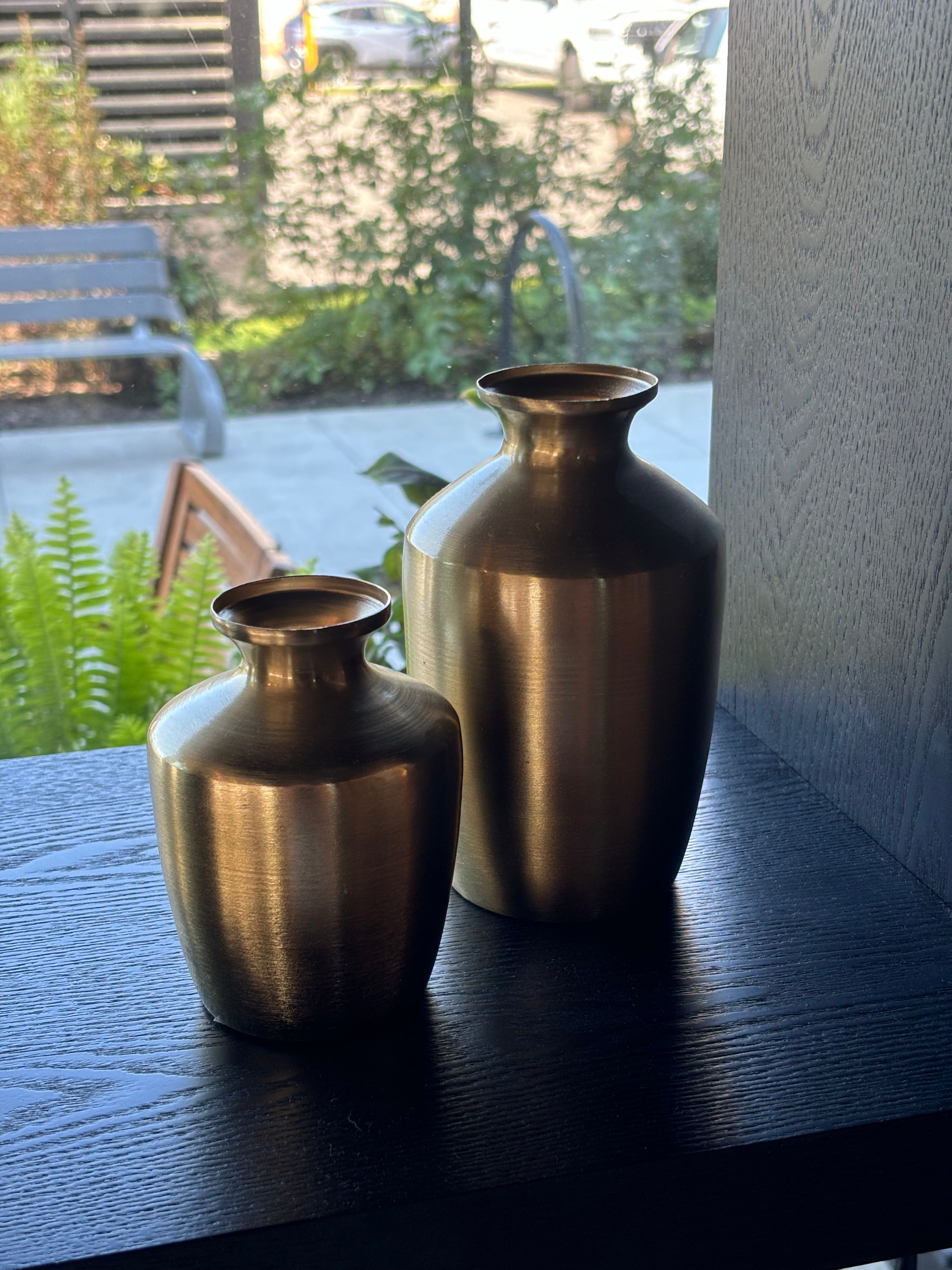 Harrison Budvase - Large