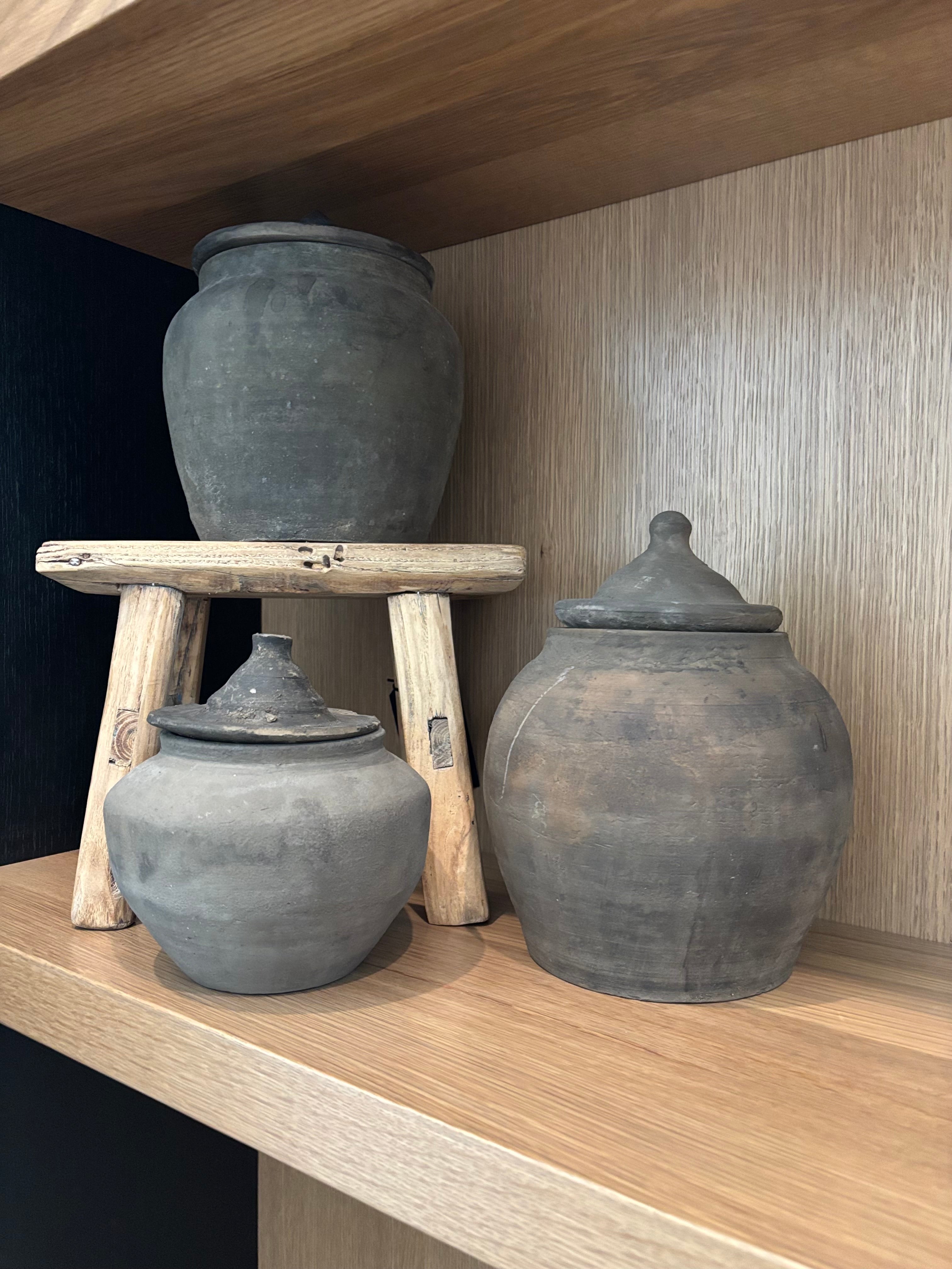 Vintage Raw Clay with Lid